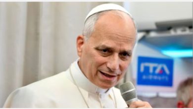 Photo of Pope Leo XIV Makes Historic Algeria Landing Amid Unprecedented Truth Social Blitz from Trump