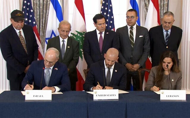 Photo of Israel-Lebanon Deal Ties Withdrawal to Hezbollah Disarmament